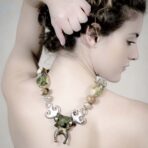 Collier avec un pendentif  Romaine antique en bronze. CO 503-AR – Image 2